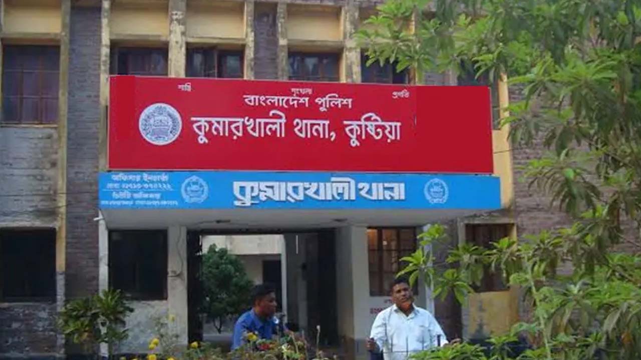 কুমারখালীতে সাংবাদিক উল্লাসের ওপর হামলা, ১১ জনের নামে মামলা