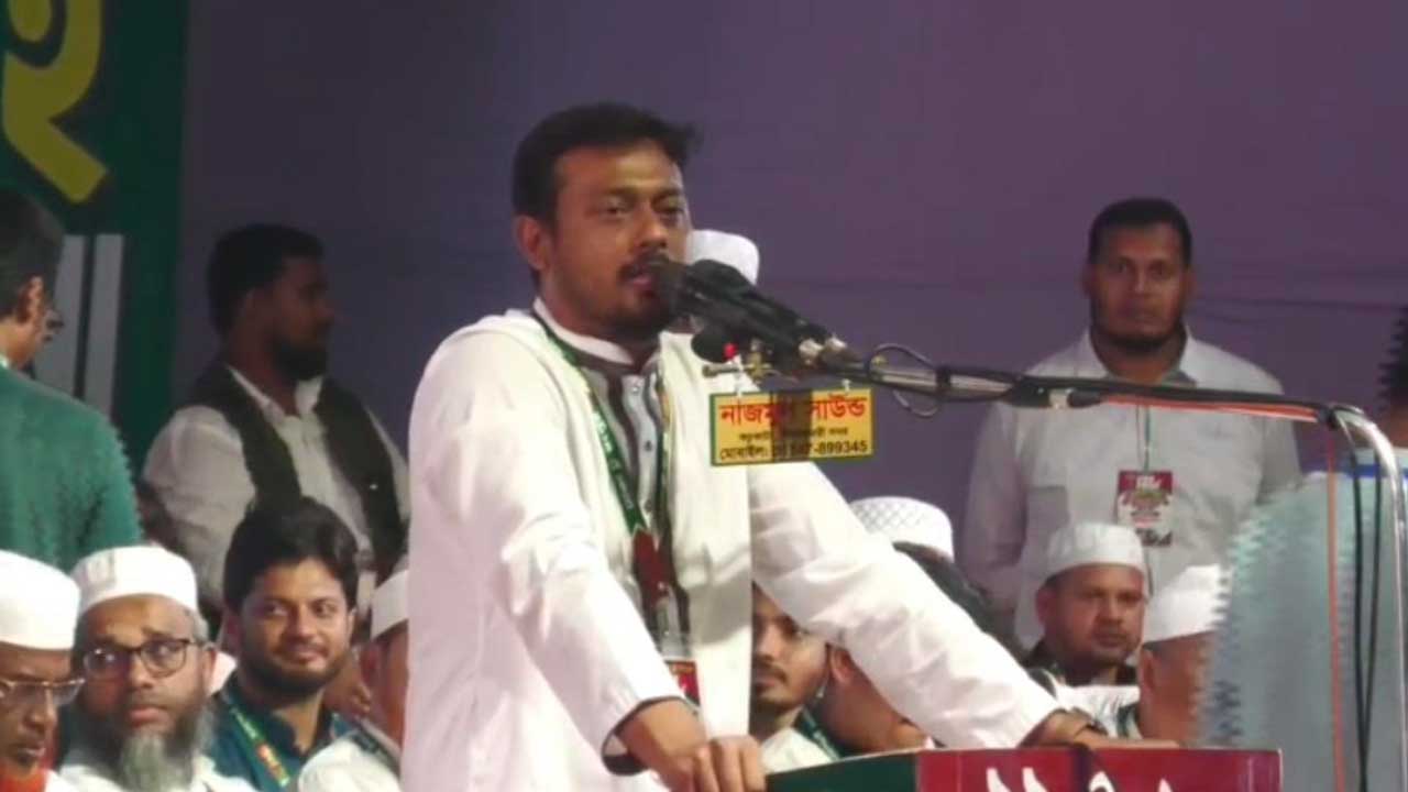 লংমার্চ দেখে সরকার পাগল: নাসির উদ্দিন