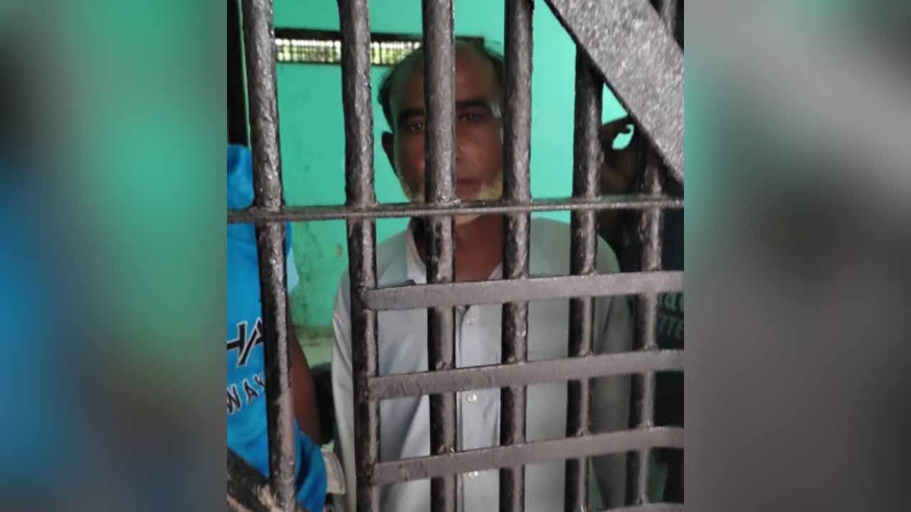 যুবলীগ কর্মীর বাবাকে গ্রেপ্তার, ছেলেকে ধরা হয়নি