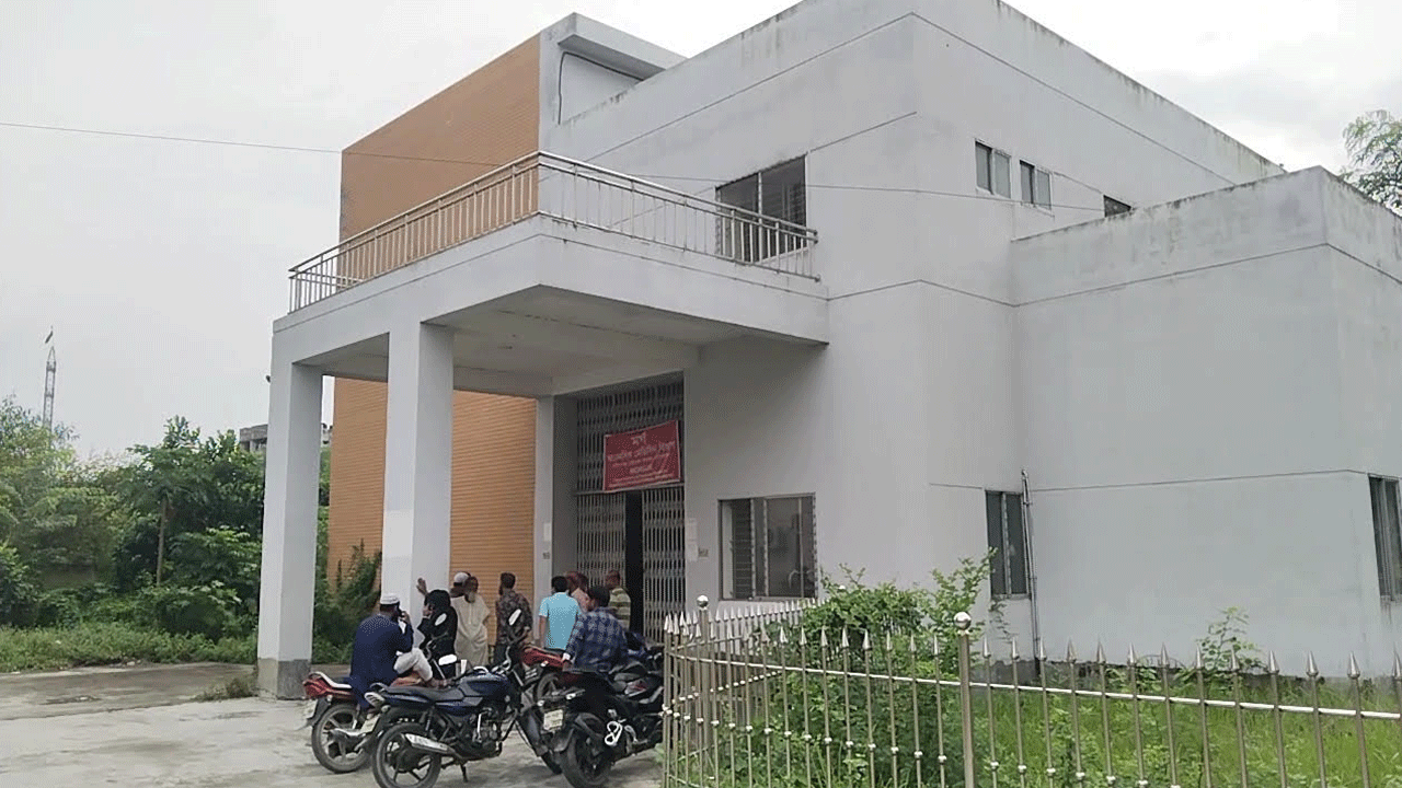 মানিকগঞ্জে পরিবার হত্যা ও আত্মহত্যায় তিন মামলা