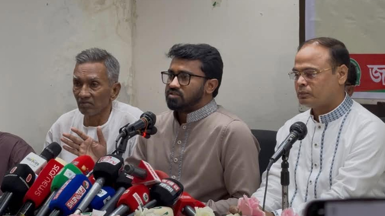 পাটওয়ারীকে রিমান্ডে নিলেই বের হবে ককটেল মারছে কারা