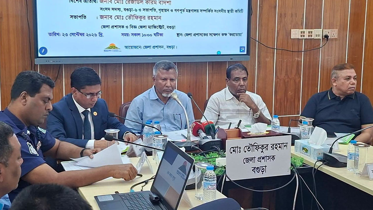 সরকারি কর্মকর্তাদের নিরপেক্ষতা বজায় রাখতে হবে: প্রতিমন্ত্রী