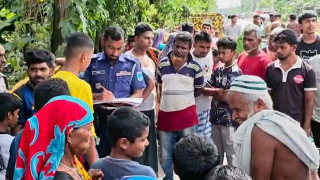 নরসিংদীতে অটোরিকশা-কাভার্ডভ্যান সংঘর্ষে ২ যাত্রী নিহত
