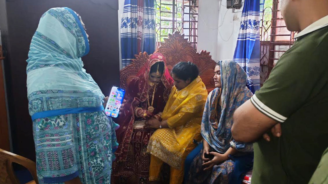 বাল্যবিবাহে কনে অসুস্থ, বাবাকে ১০ হাজার টাকা জরিমানা