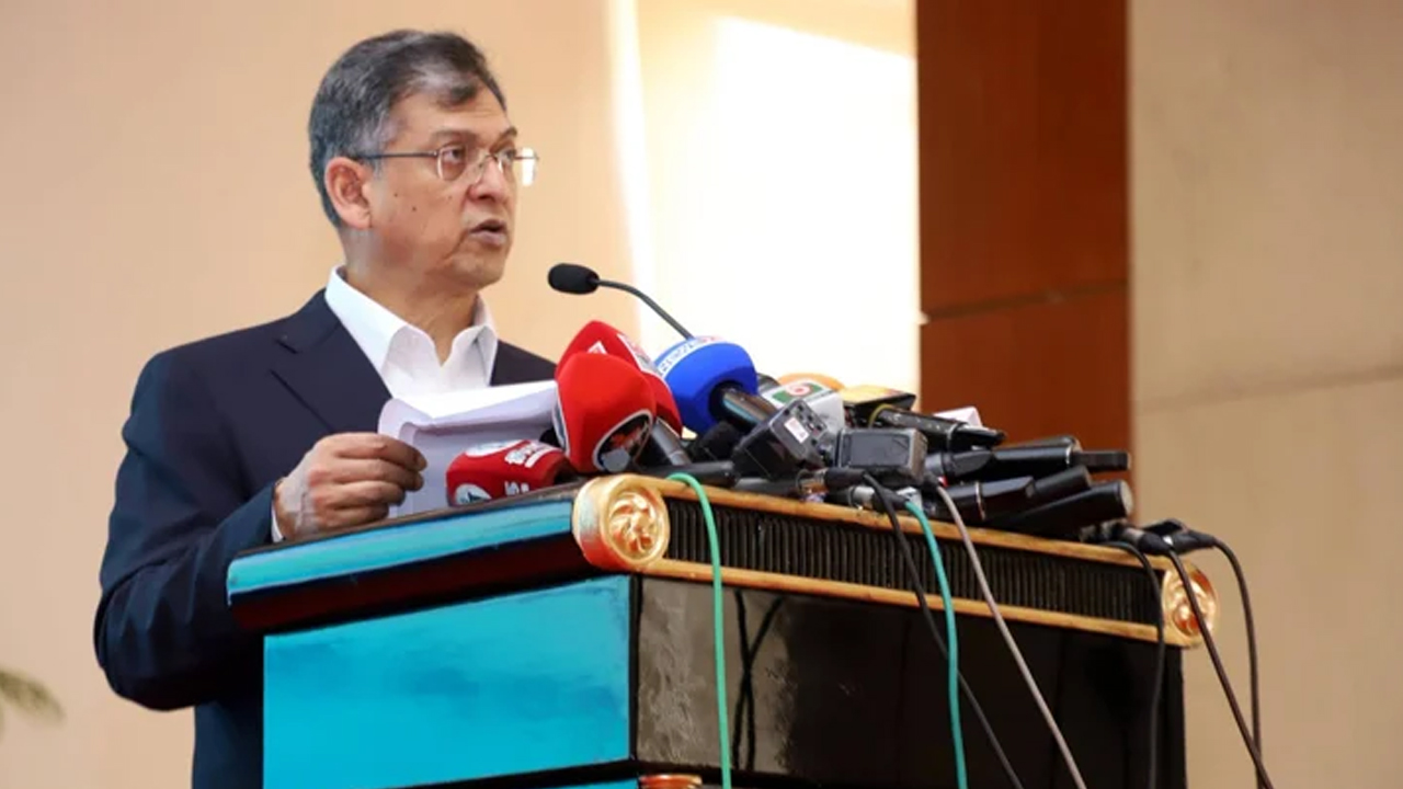 ফ্যাসিবাদীদের সহায়তাকারী পুলিশের কঠোর ব্যবস্থা নেওয়া হবে: স্বরাষ্ট্রমন্ত্রী
