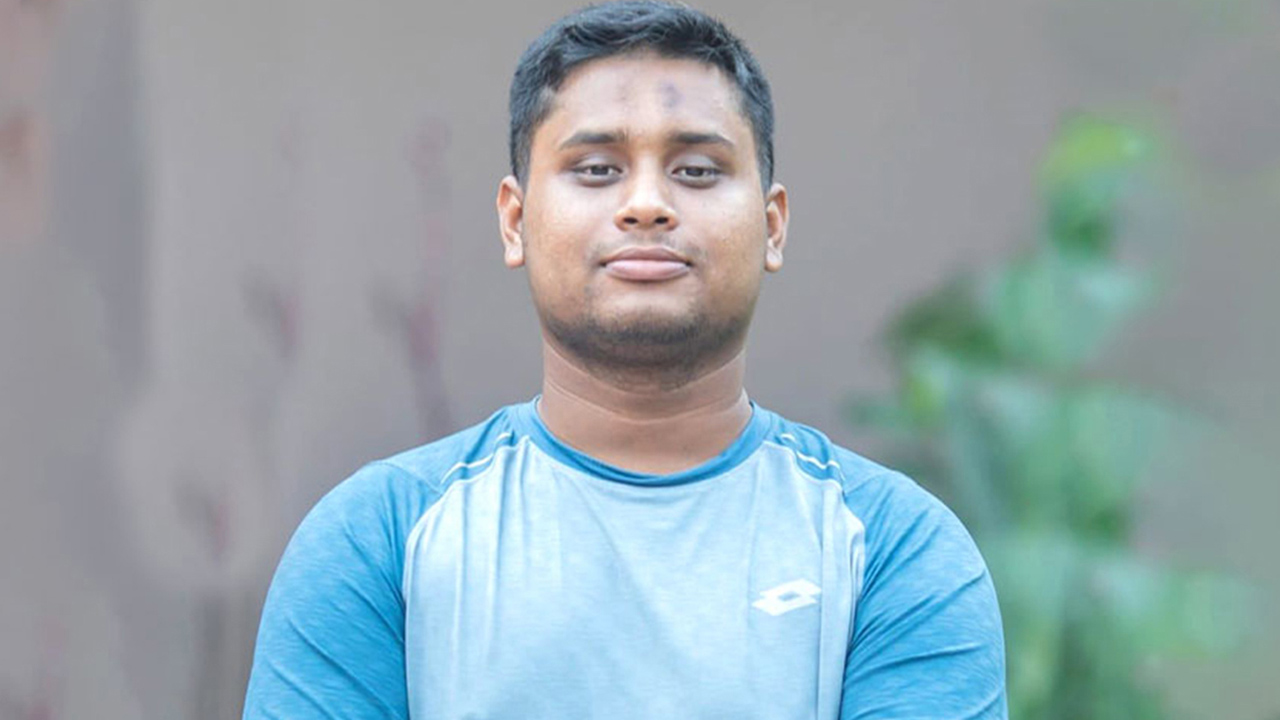 চাঁদাবাজির বিকল্প হিসেবে ‘পুনর্বাসন দানবক্স’ চালুর ঘোষণা হাসনাত আবদুল্লাহর