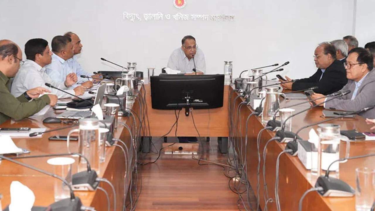 জ্বালানিমন্ত্রীকে আমদানিকারকরা/দেশে এলপিজির কোনো সংকট নেই