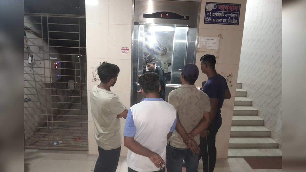 সকালে নাশতা খেতে বের হয়ে ফেরেননি, সন্ধ্যায় কর্মস্থলে মিলল মরদেহে