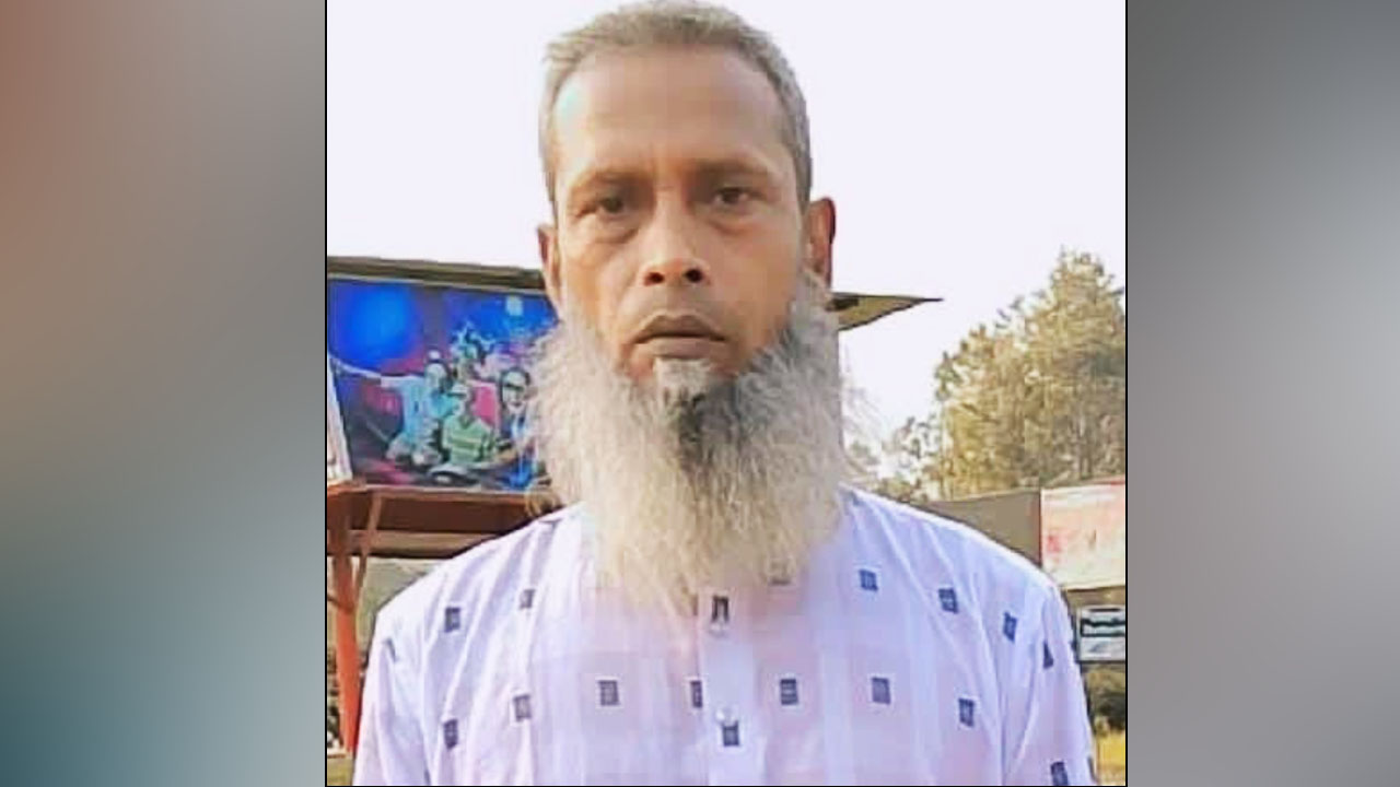 মেয়ের বিয়ের বাজার করতে গিয়ে ট্রাকের ধাক্কায় নিহত বাবা