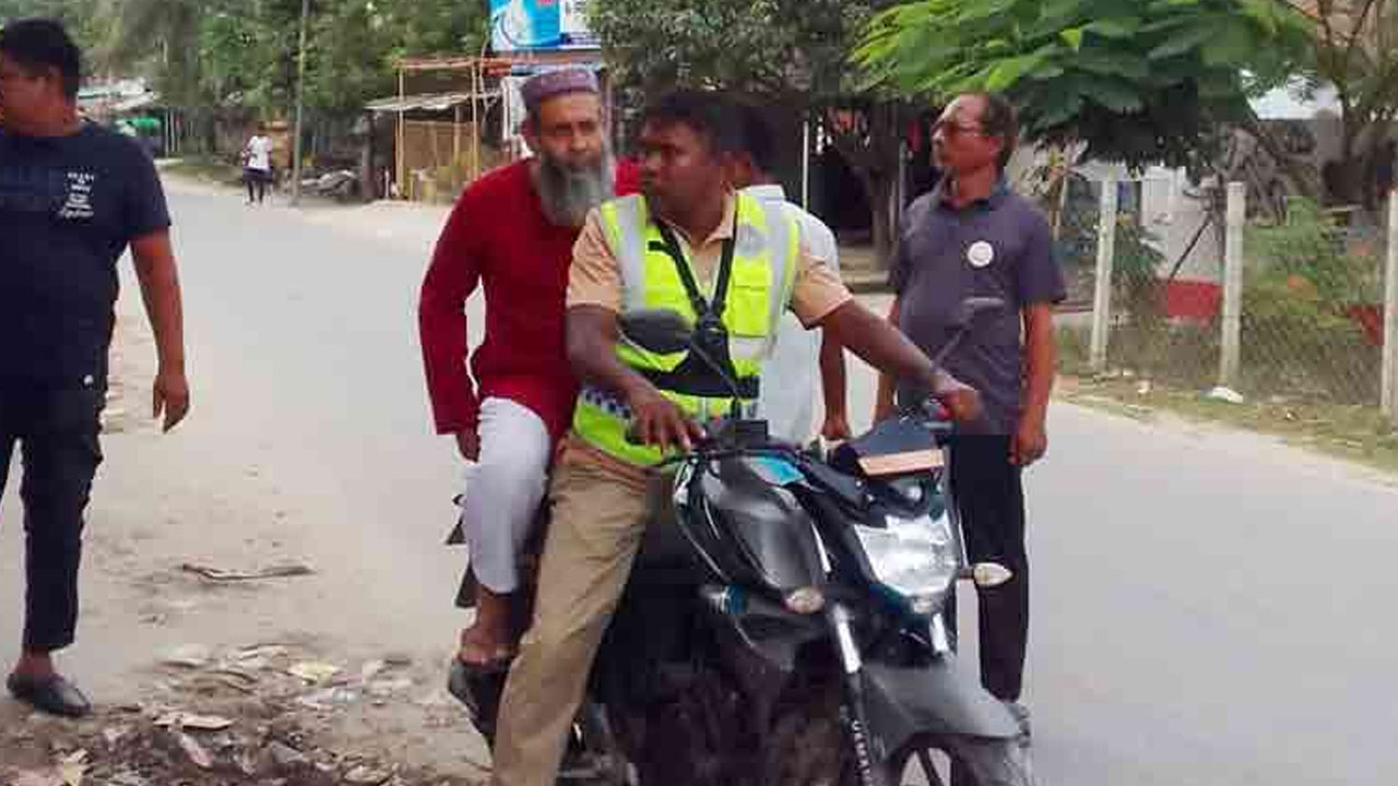 প্রধানমন্ত্রীর উচ্চারণ নিয়ে মন্তব্যে শিক্ষক আটক