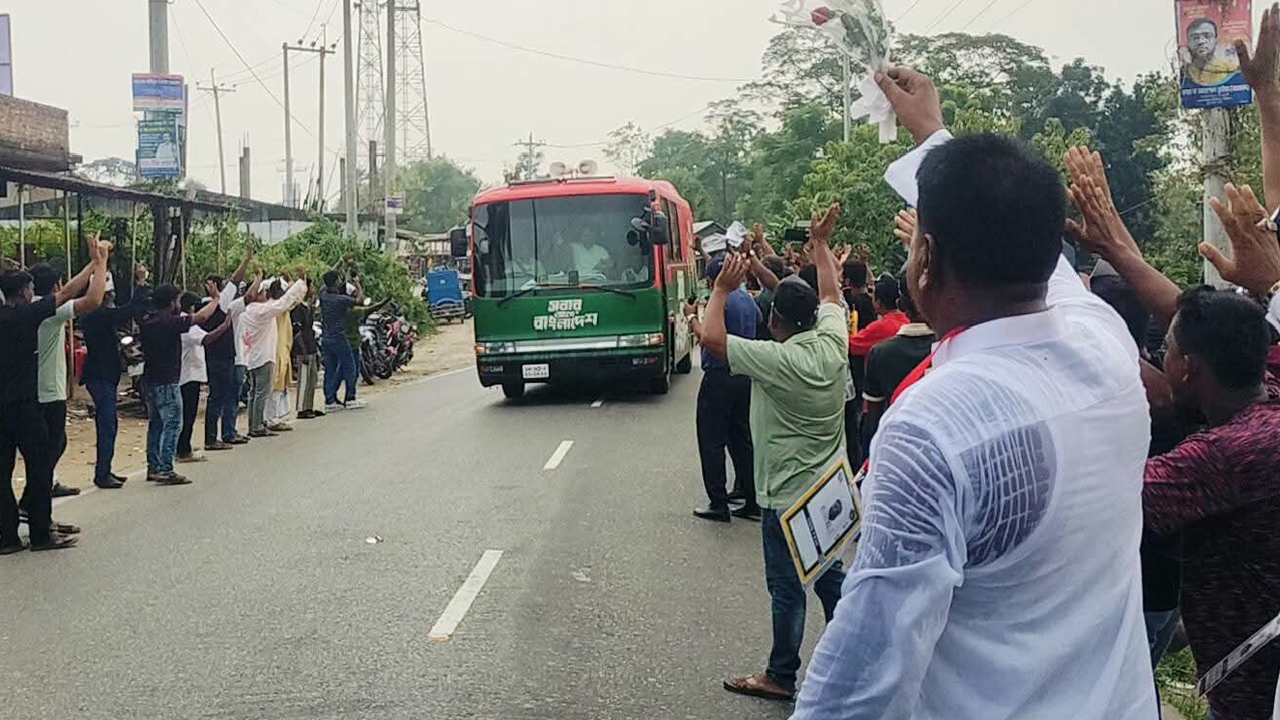 ফেনীতে পৌঁছেছেন প্রধানমন্ত্রী তারেক রহমান