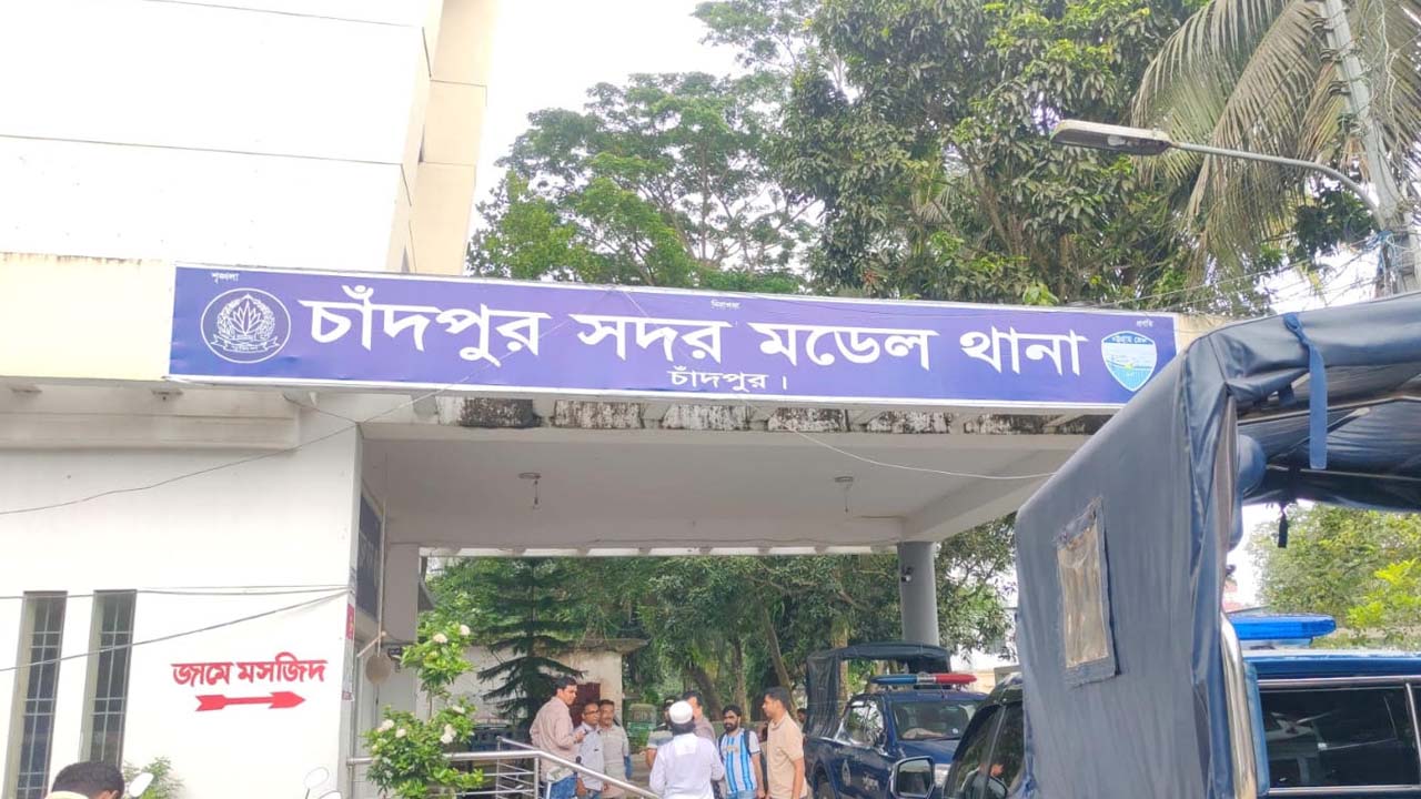 চাঁদপুরে ফ্যান রেগুলেটর লাগাতে গিয়ে যুবকের মৃত্যু