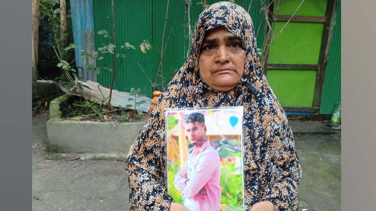 ভালো চাকরির আশ্বাসে ভারতে গিয়ে ১১ মাস নিখোঁজ ফেনীর যুবক