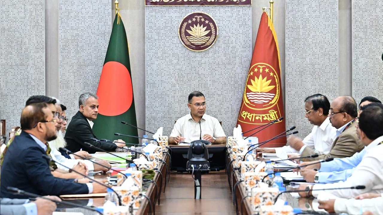 বৃত্তাকার সড়ক নির্মাণকাজে গতি বাড়ানোর নির্দেশ প্রধানমন্ত্রীর