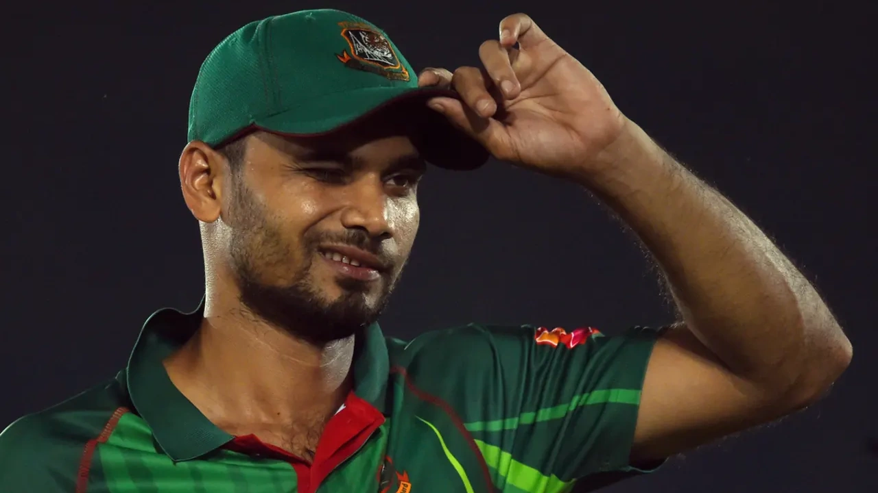 বাংলাদেশের ক্রিকেট বদলে দেওয়া অধিনায়ক মাশরাফীর ৪৩তম জন্মদিন আজ