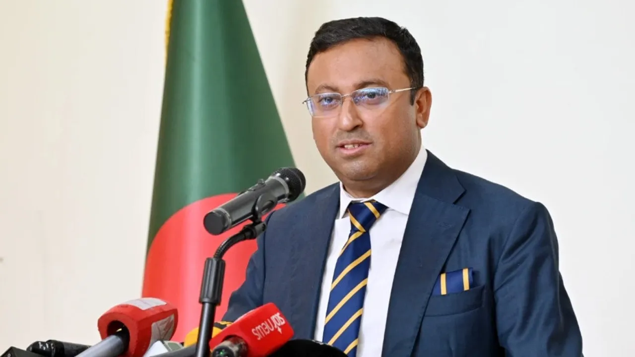 প্রধানমন্ত্রী ভারত সফর করবেন, দ্য হিন্দুকে জানালেন হুমায়ুন কবির