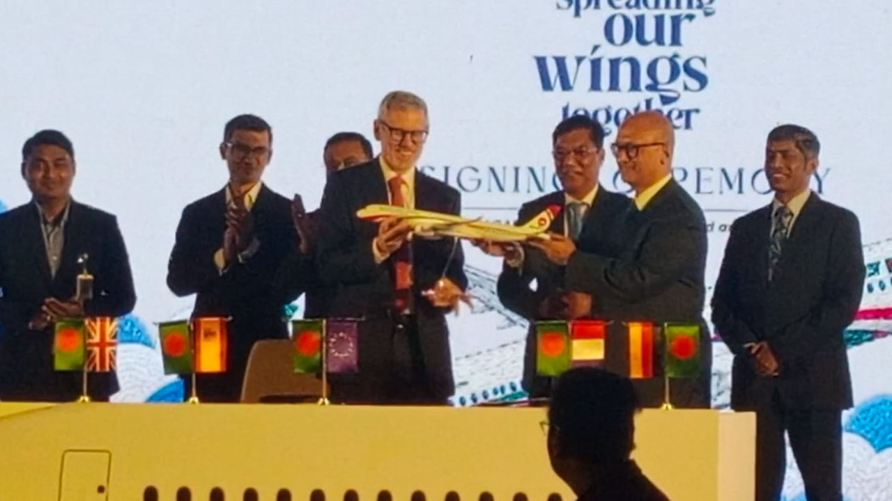 ১০টি এয়ারবাস কেনার চুক্তি করল বিমান বাংলাদেশ এয়ারলাইন্স