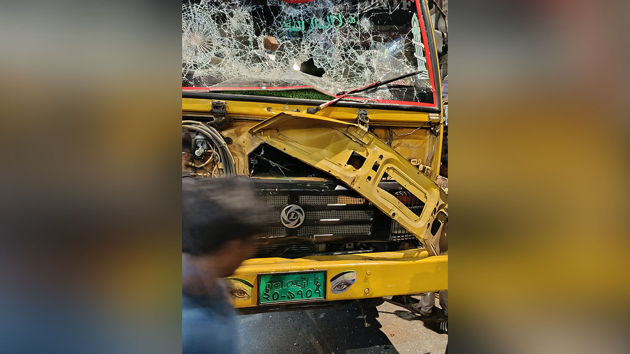 চট্টগ্রামে ট্রাকচাপায় ইঞ্জিন পার্টস ব্যবসায়ী নিহত